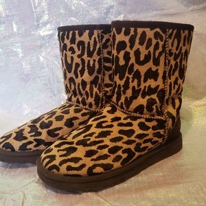 Leopard print Ugg boots